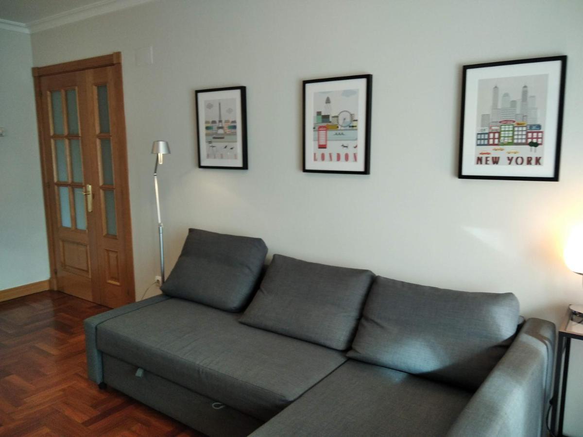 Jardines De Vinjoy Apartment Oviedo Bagian luar foto
