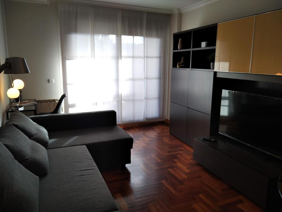 Jardines De Vinjoy Apartment Oviedo Bagian luar foto